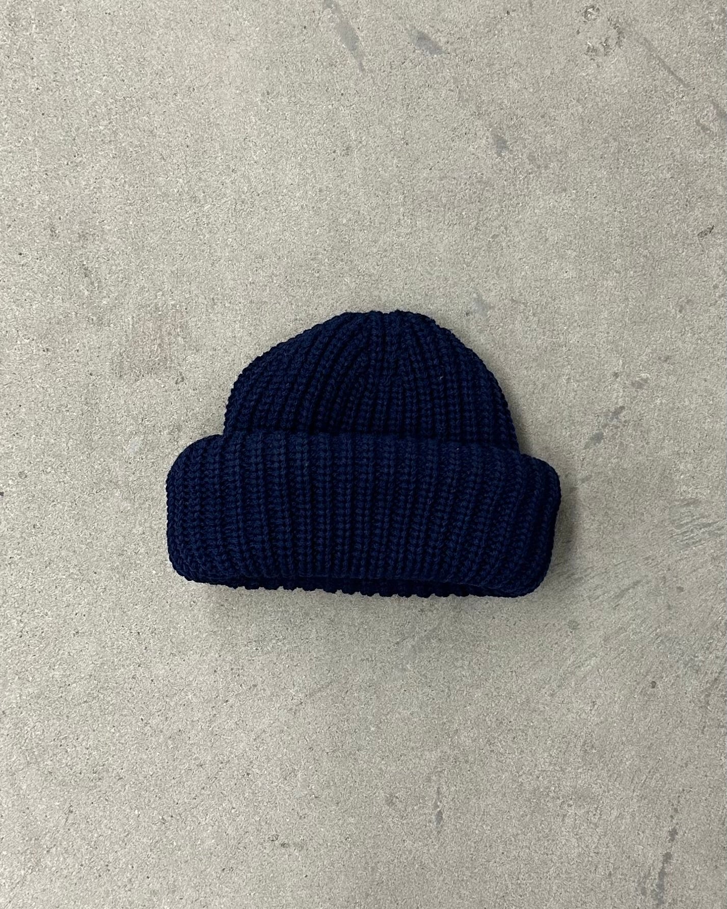 navy blue 5oz chunky rib knit beanie