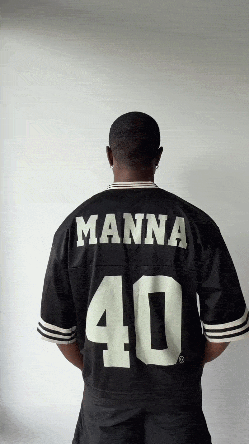 the 'MANNA' training jersey